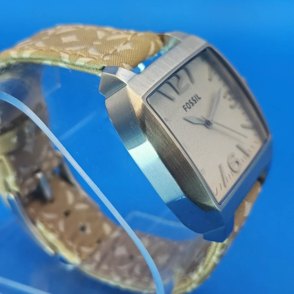 Vintage 2003 Fossil TV 32mm Women's Quartz Watch Monogram Strap Fully‎ Restored